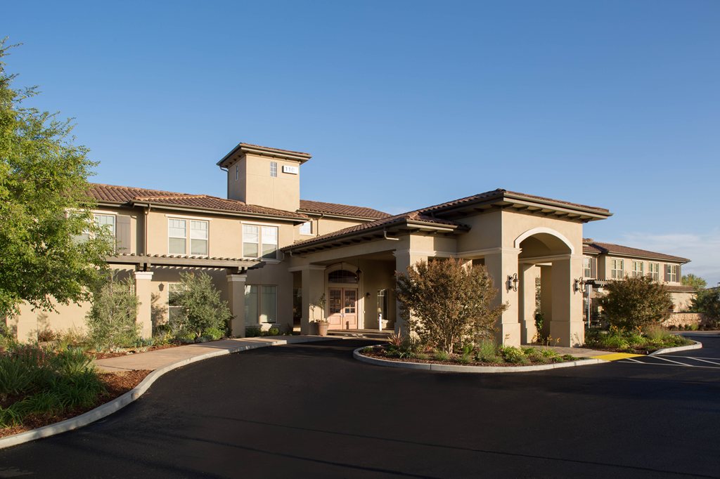 Oakmont of Folsom | Folsom, CA | Reviews | SeniorAdvisor