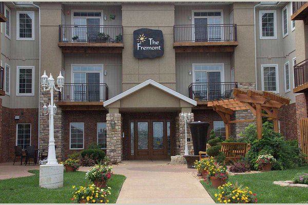 Fremont Senior Living | Springfield, MO | Reviews ...